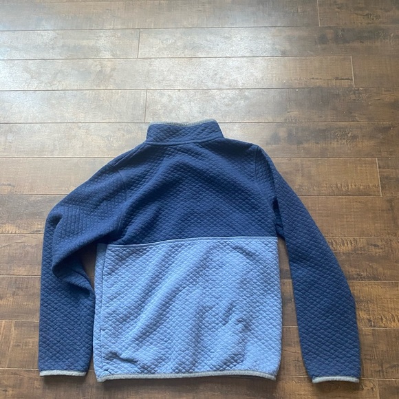 L.L. Bean Quilted 1/4 snap Colorblock pullover - Picture 4 of 8
